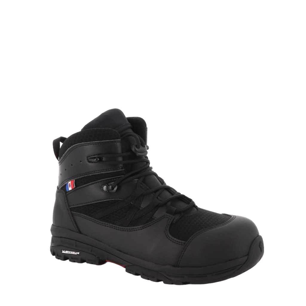 BOCHE équipe les professionnels avec des rangers et chaussures de sécurité ultra-résistantes. Qualité, innovation et fiabilité pour chaque mission.