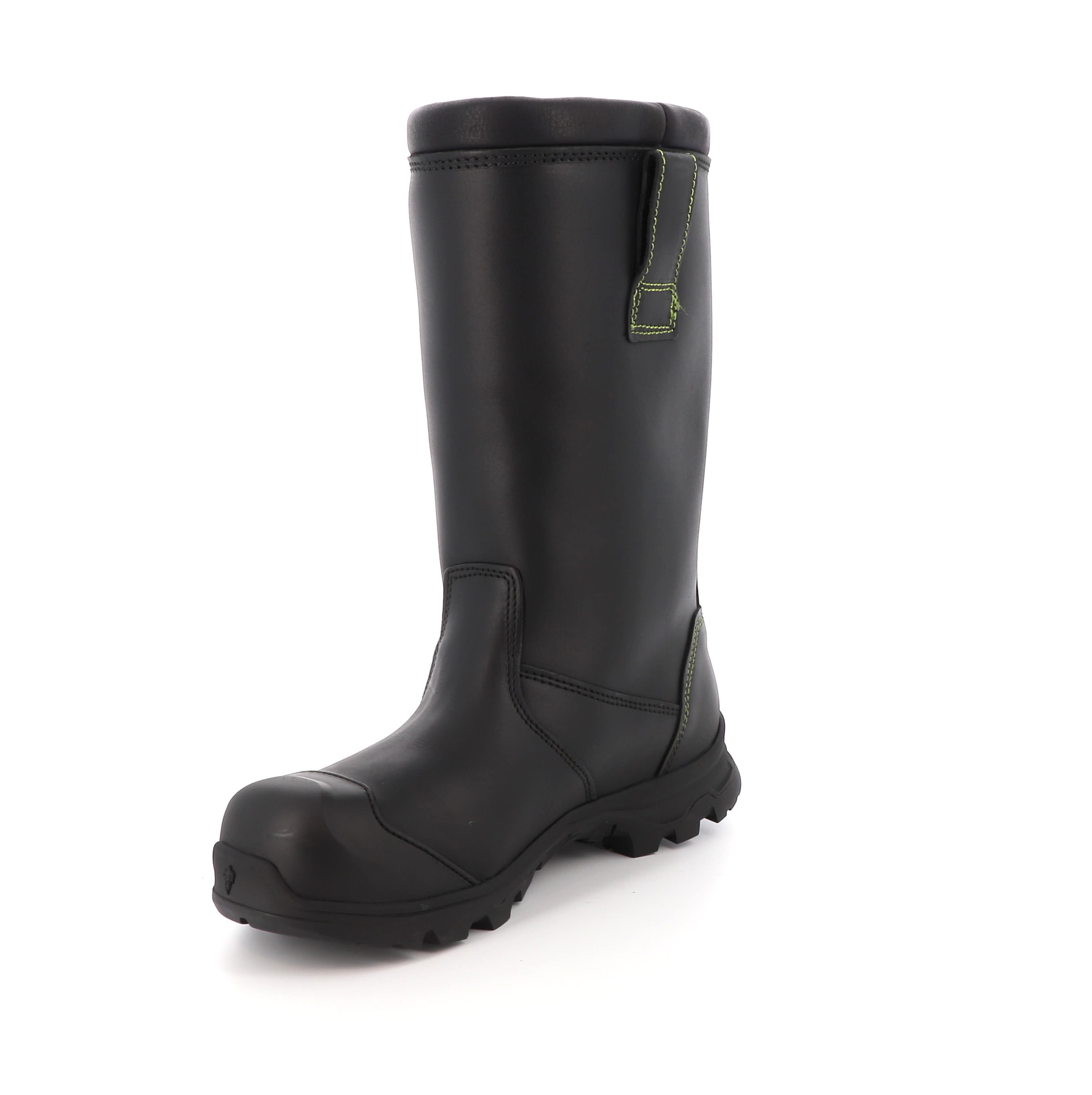 JAVA-V2-botte-pompier-boche Si vous cherchez des bottes de feu résistantes, Boche propose le modèle Java V2 semelle anti-perforation en acier inoxydable.